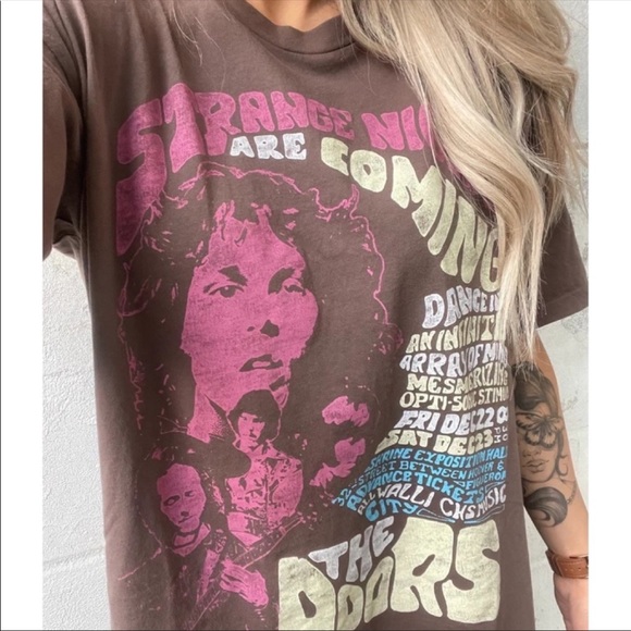 Daydreamer Tops - Daydreamer The Doors Strange Nights Are Coming Oversized Slouchy Merch Tee